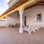 Апартаменты 3 *