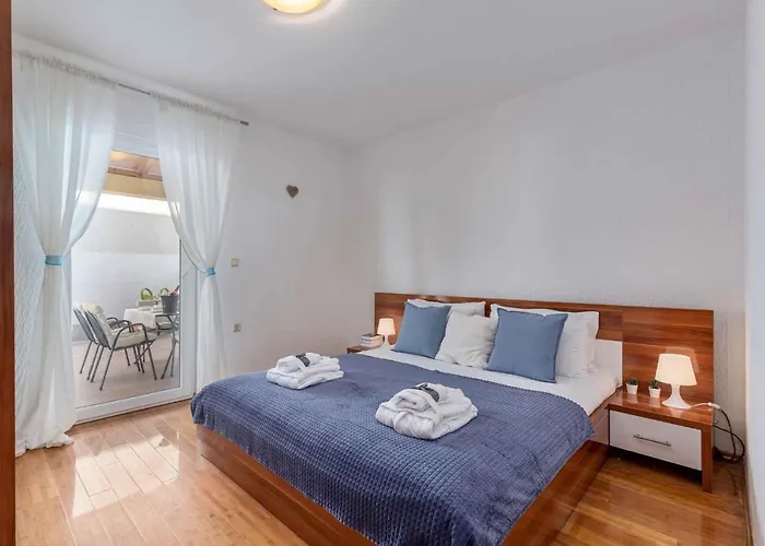 3 Apartman *